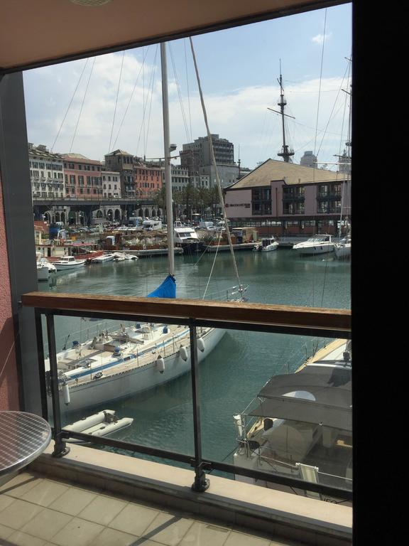 Sull'acqua Del Porto Antico Appartement